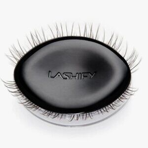 New Unopened Lashify | Core Gossamer Amplify Lashes in Minx A10